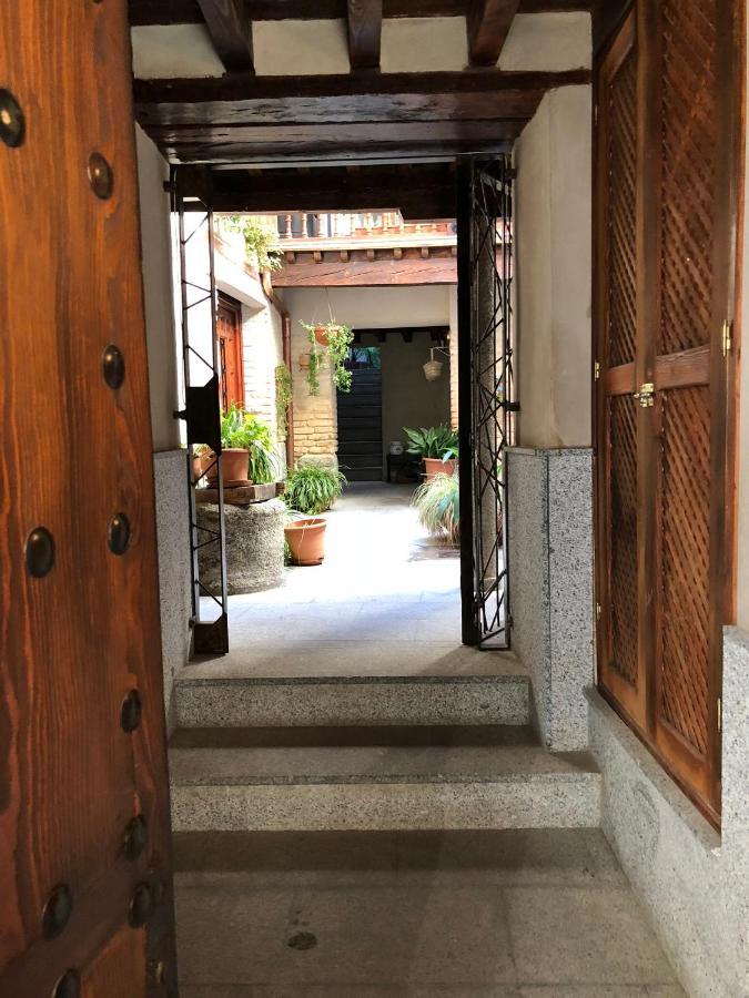 Apartamento Canonigo - Terraza Con Vistas Toledo Eksteriør billede