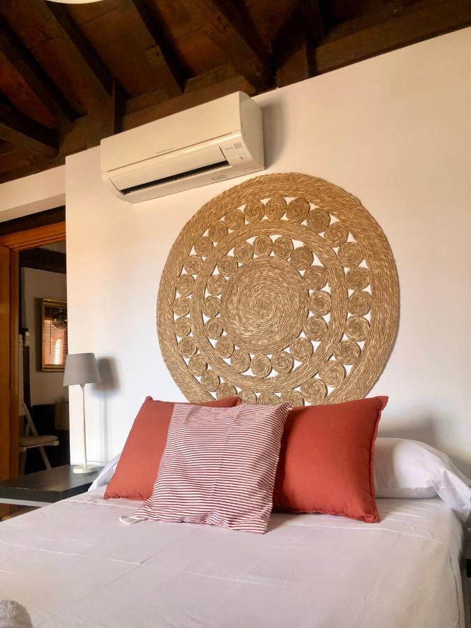Apartamento Canonigo - Terraza Con Vistas Toledo Eksteriør billede