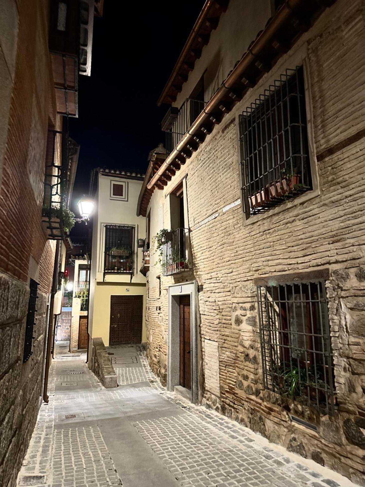 Apartamento Canonigo - Terraza Con Vistas Toledo Eksteriør billede